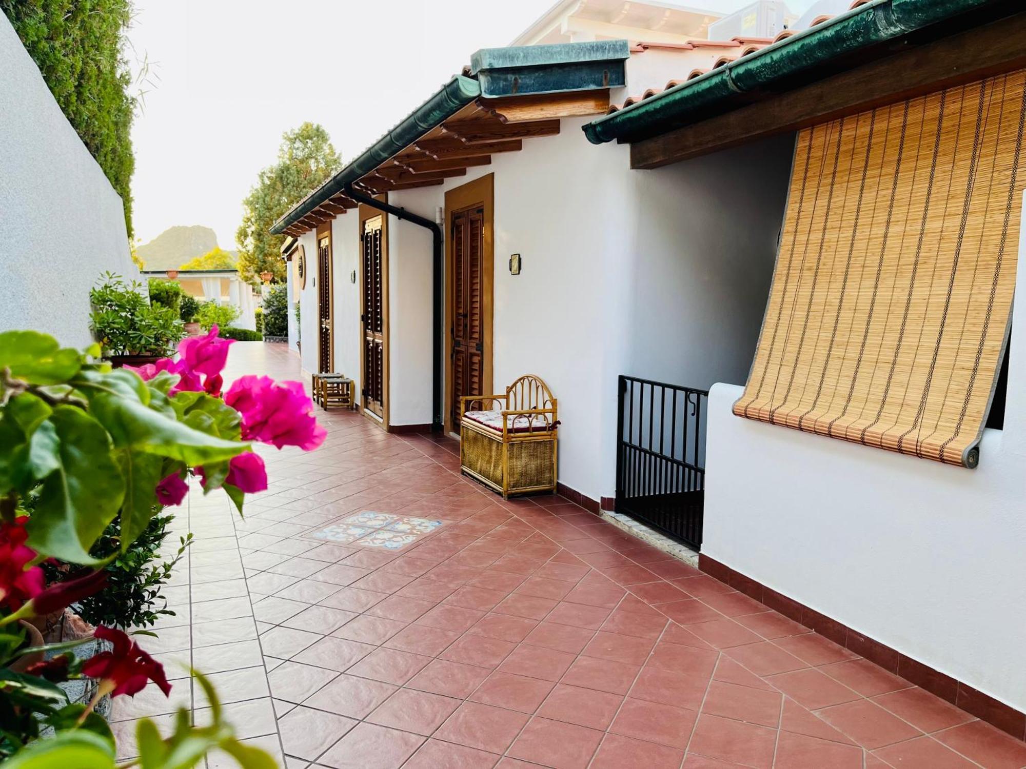Casa Arcada Bed & Breakfast Đảo Vulcano Ngoại thất bức ảnh