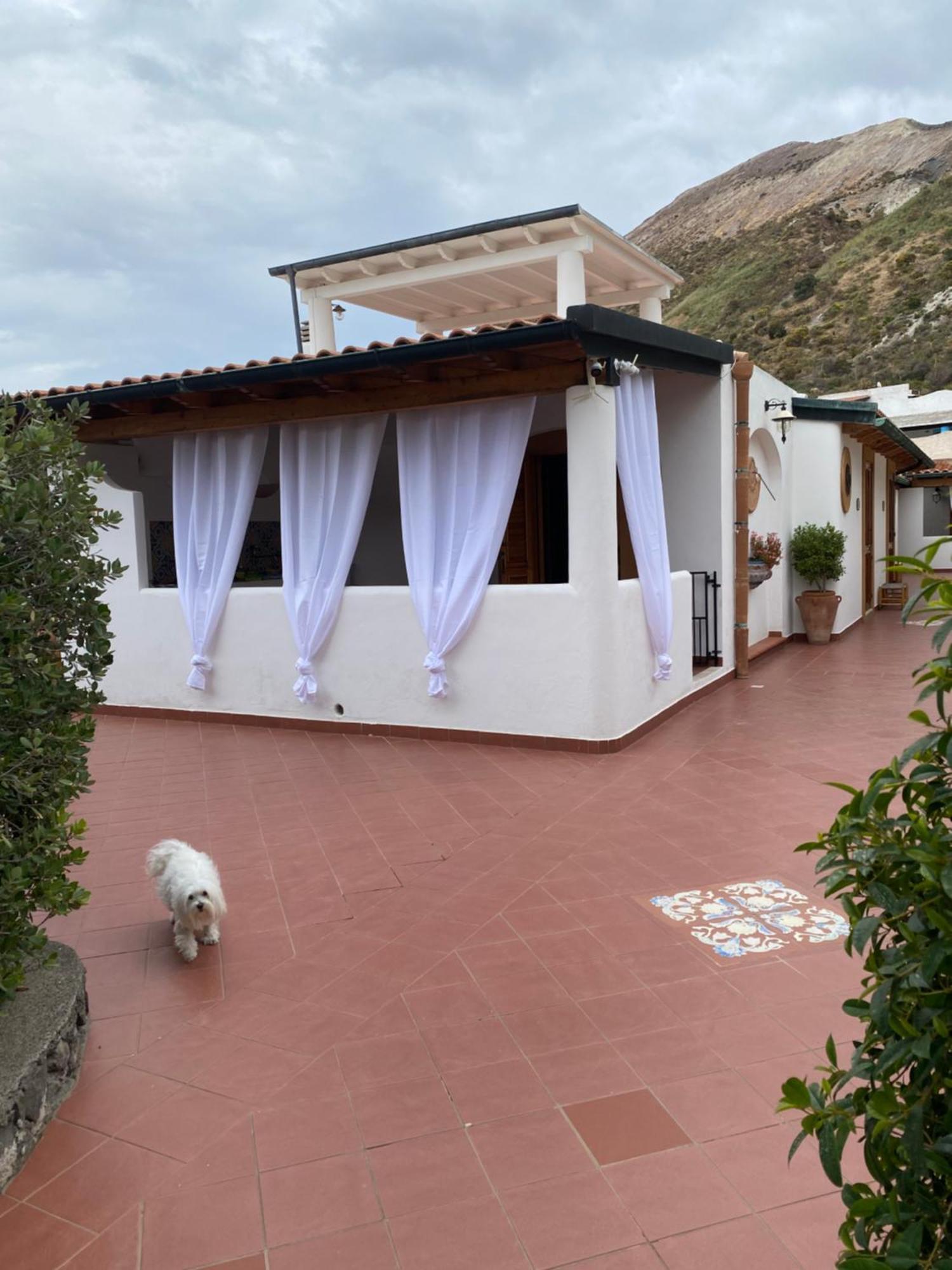 Casa Arcada Bed & Breakfast Đảo Vulcano Ngoại thất bức ảnh