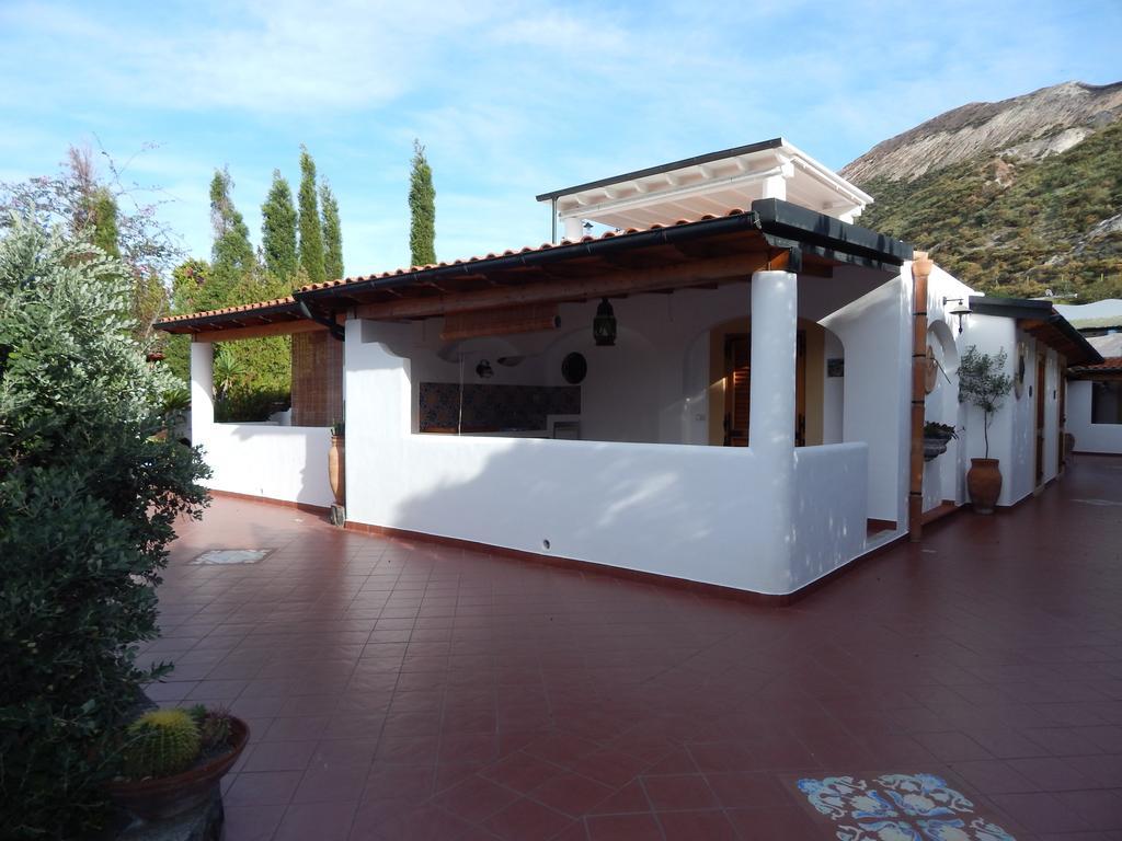 Casa Arcada Bed & Breakfast Đảo Vulcano Ngoại thất bức ảnh