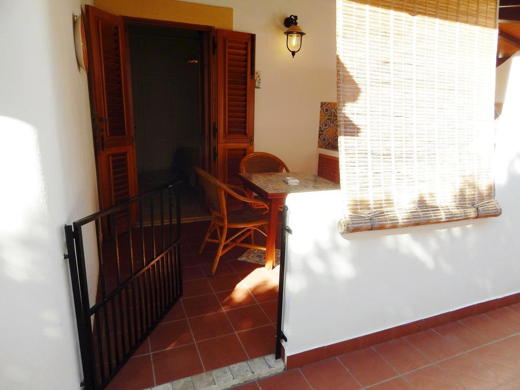 Casa Arcada Bed & Breakfast Đảo Vulcano Ngoại thất bức ảnh